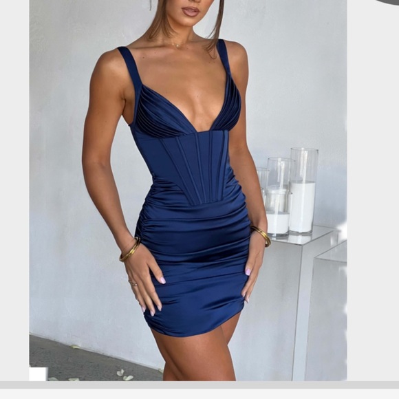 Chic Navy Blue Mini Dress